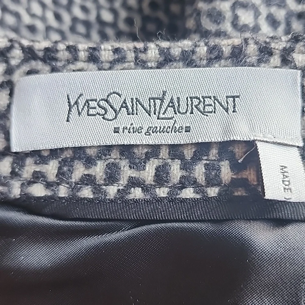 Yves St. Laurent Black and White Patterned Wool Pencil Skirt - Picture 10 of 15
